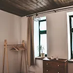 Svejdov Dom, Centrum Apartment *