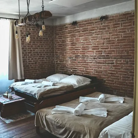 Svejdov Dom, Centrum *